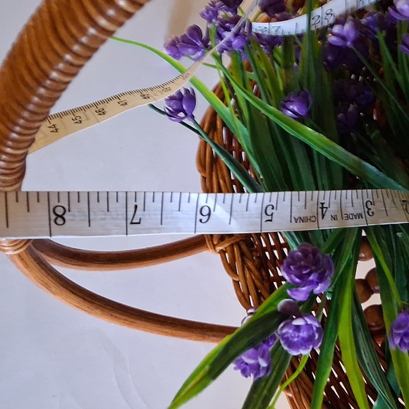 Vintage Wicker Basket - Picture 7 of 8